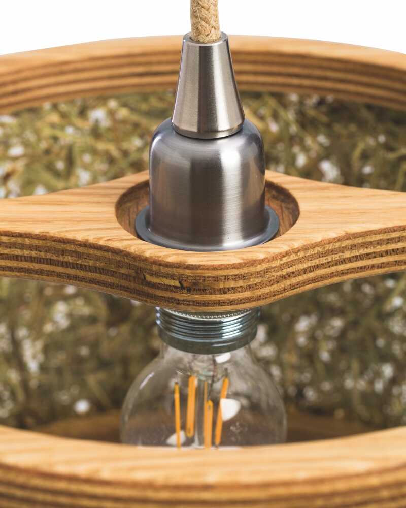 Hängeleuchte 2610 aus Holz und Heu von ALMUT von Wildheim