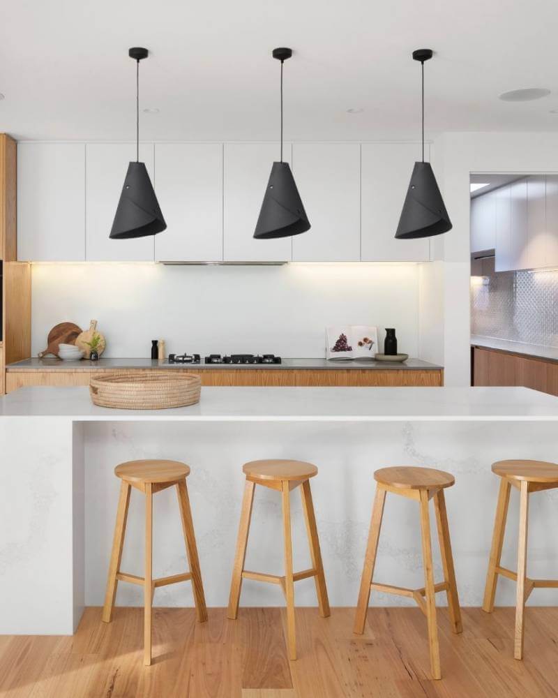 Lampenschirme aus Merino Wollfilz in Grau von ALMUT von Wildheim