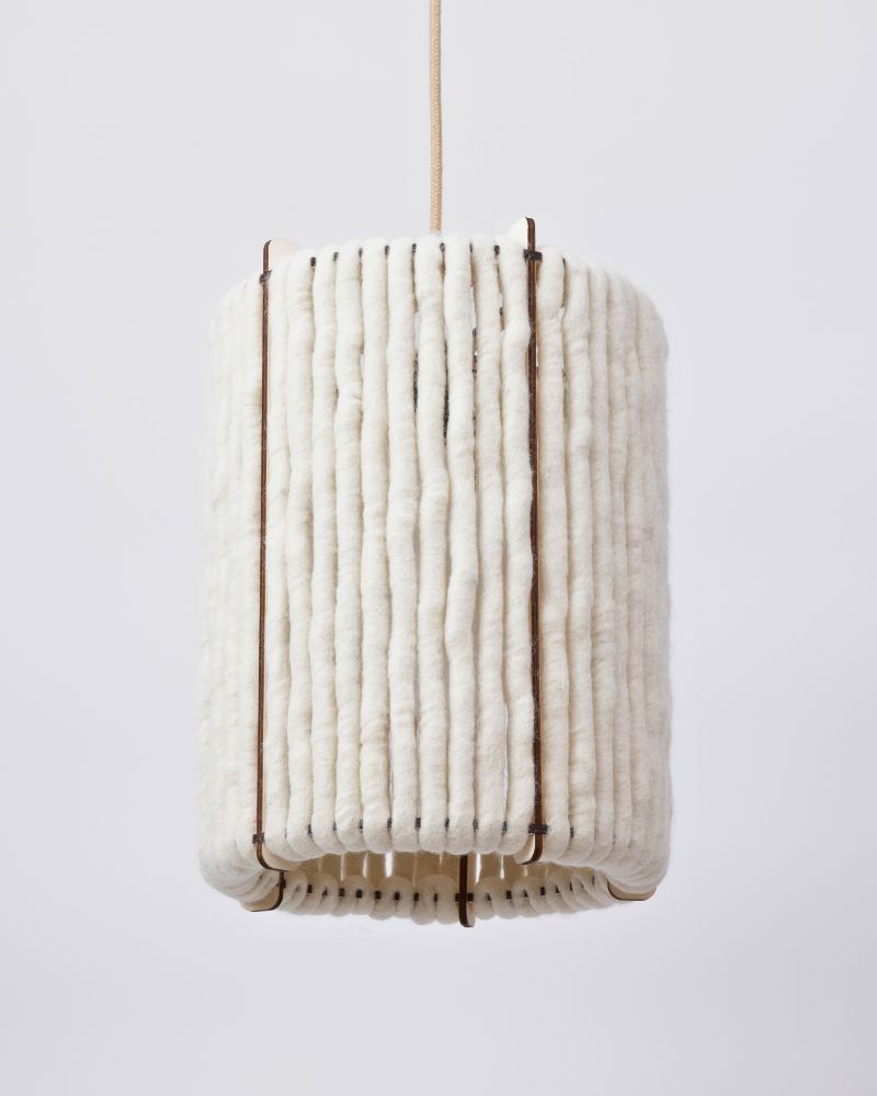 Lampen aus Wolle ALMUT_6020_Haengelampe_Wolle_Zylinder_gross