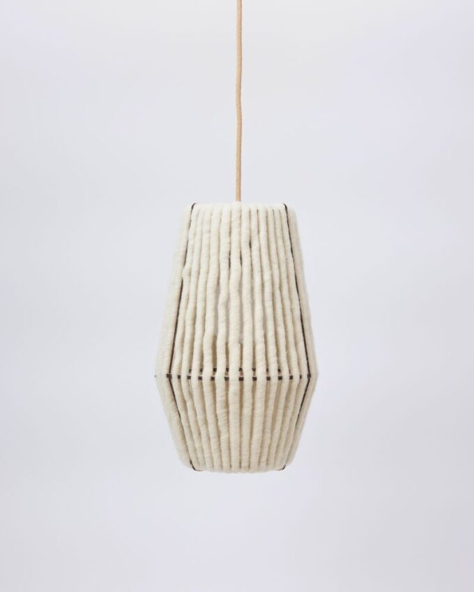 Lampen aus Wolle ALMUT_6020_Pendelleuchte_Wolle_Konus_groß