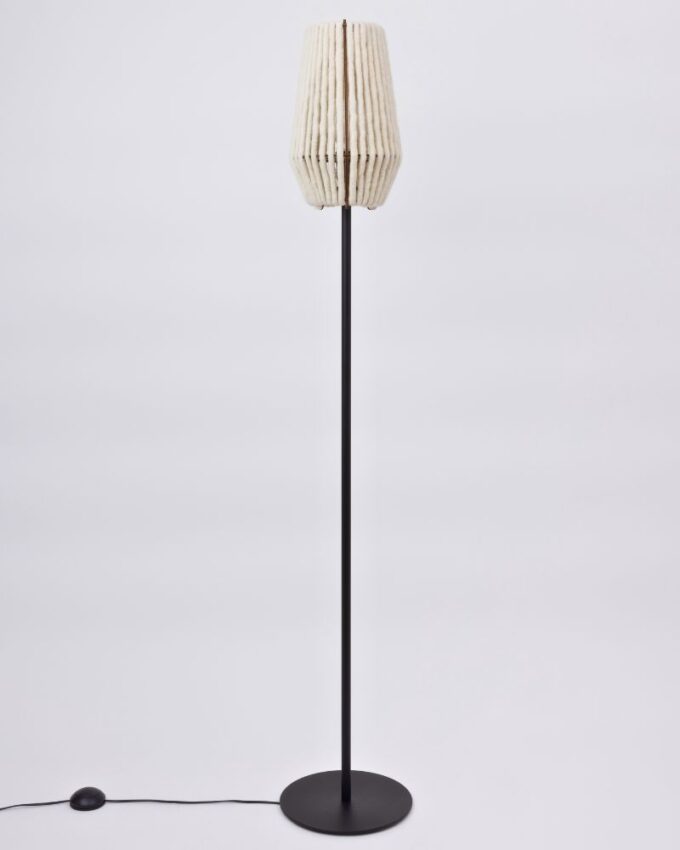 Lampen aus Wolle ALMUT_6020_Stehleuchte_Wolle_Konus