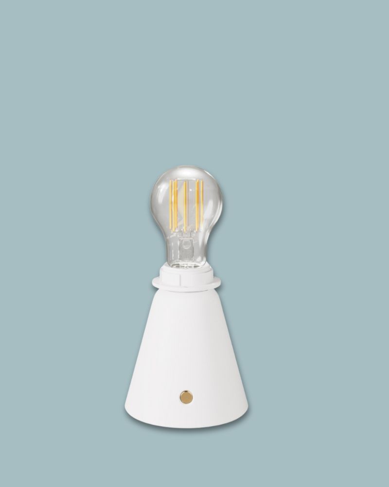 mobile-wiederaufladbare-led-tischleuchte ALMUT von Wildheim